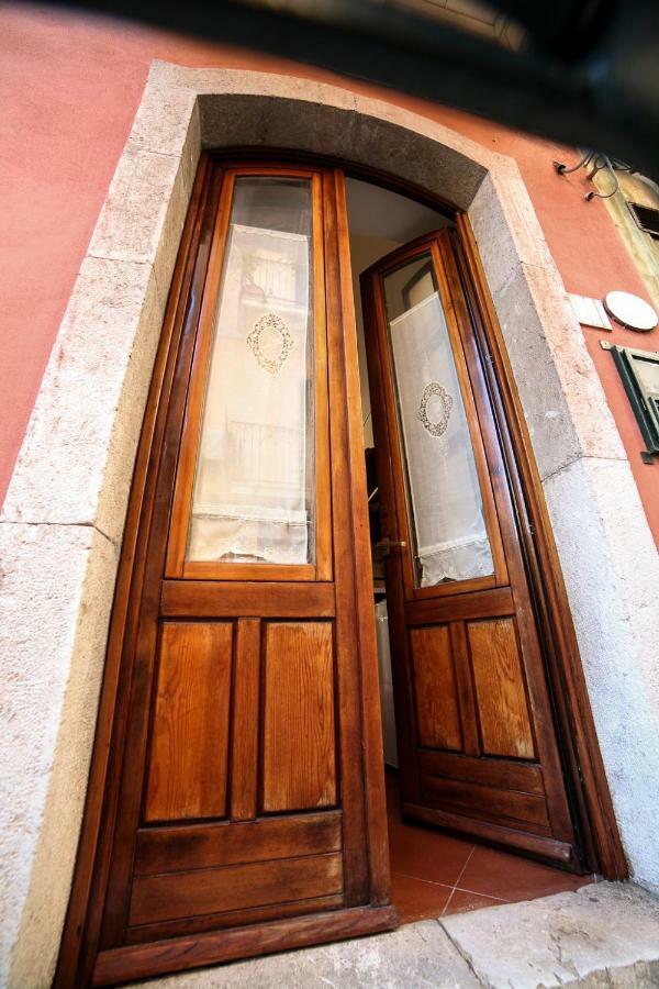Апартаменти Il Carretto Taormina Center Екстер'єр фото